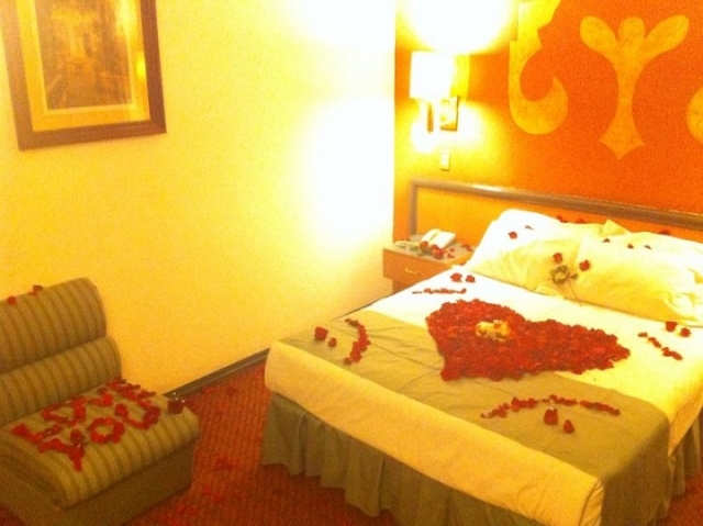  Room decoration 